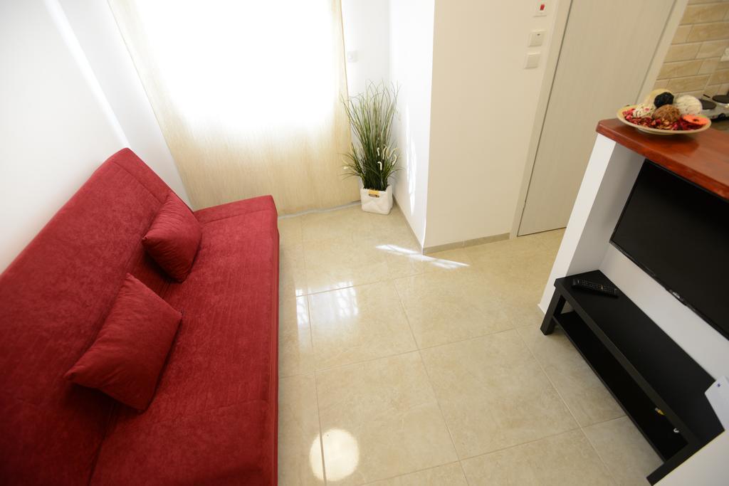 Olga Beach Apartments Haifa Exteriör bild